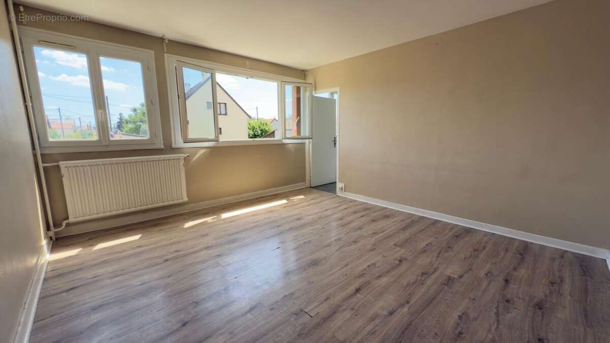 NEUILLY SUR MARNE : appartement F3 (57 m²) en vente - photo 2