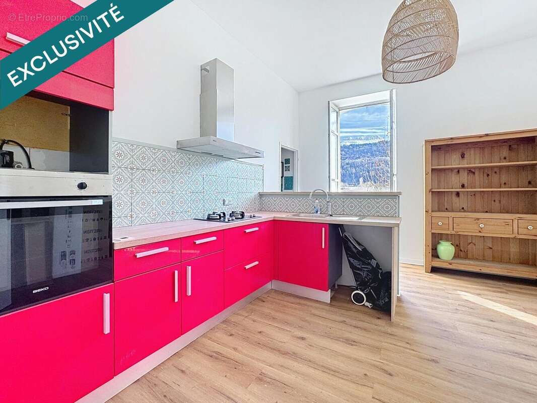 Photo 5 - Appartement à SAINT-ETIENNE-DE-CROSSEY