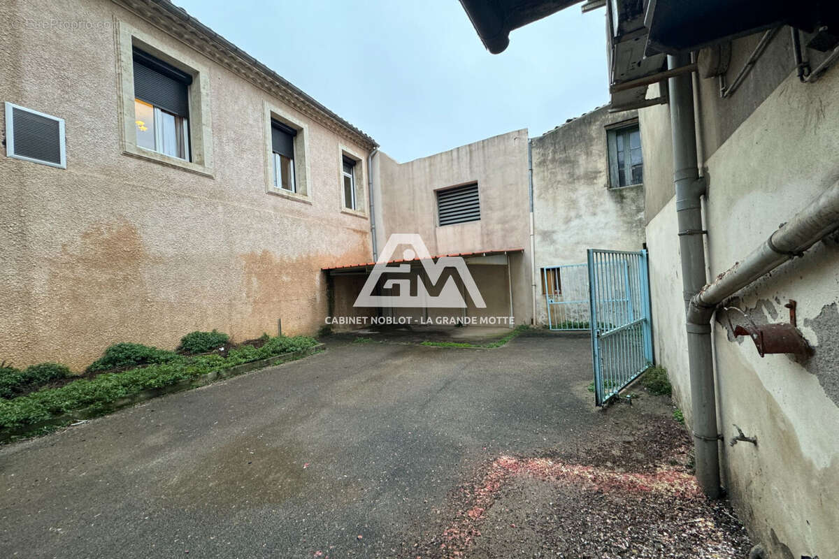 Appartement à LUNEL