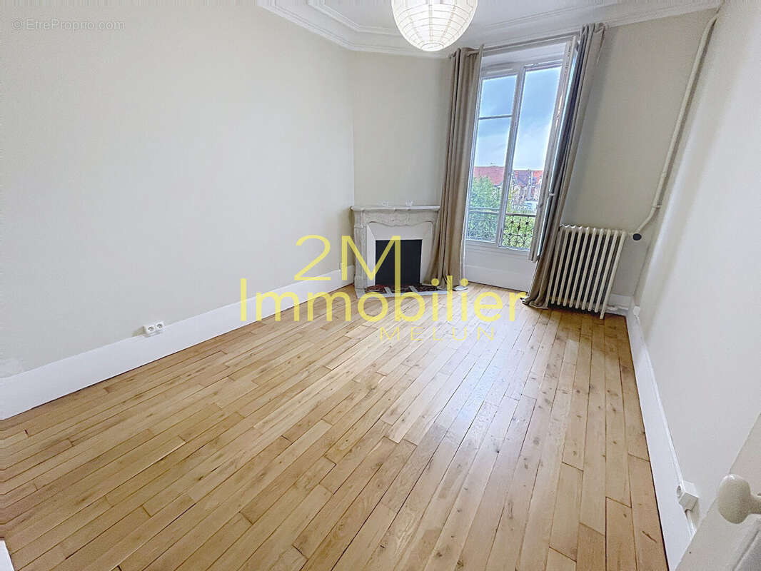 Appartement à MELUN