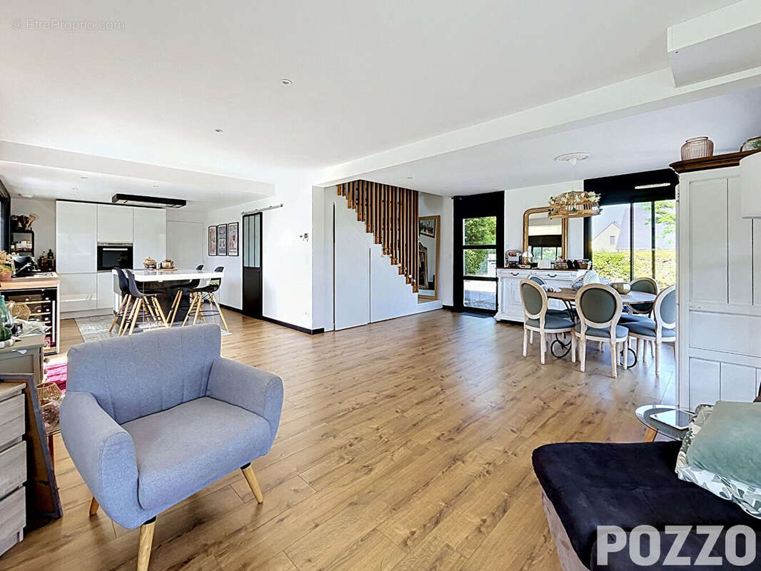 A VENDRE à Vains - Maison 130m² - Vie de Plain Pied - photo 2