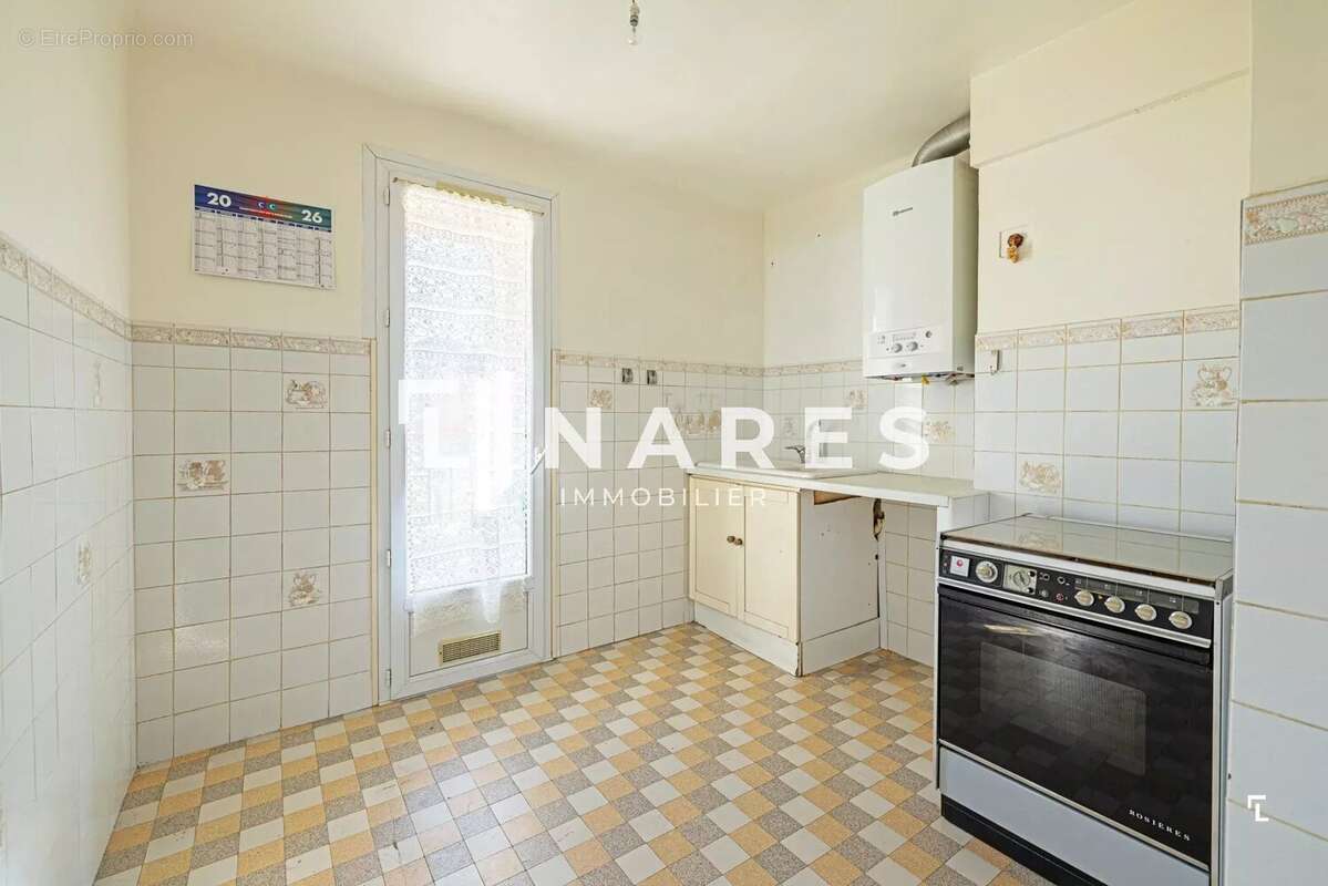Appartement à MARSEILLE-3E