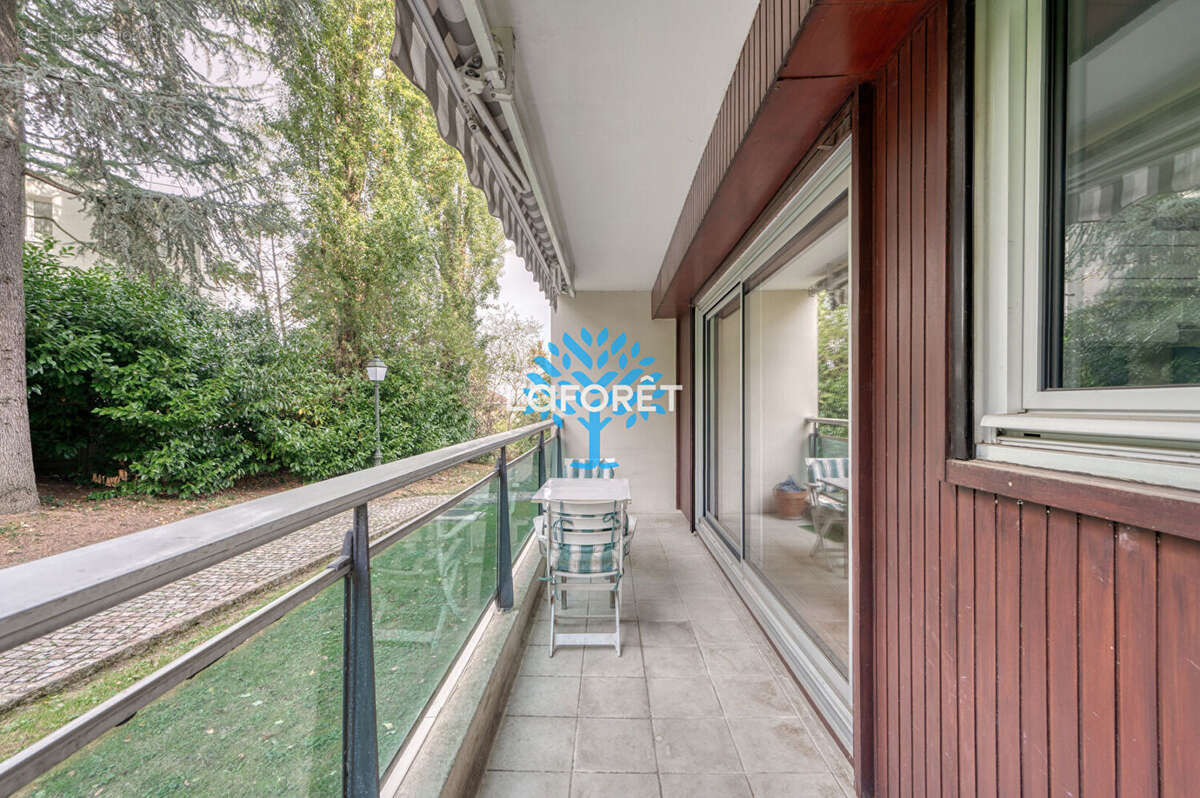 Appartement à SEVRES