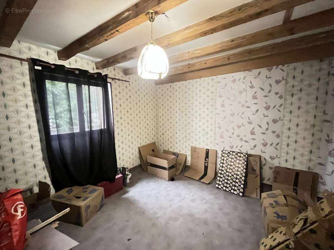 Maison à NERIS-LES-BAINS