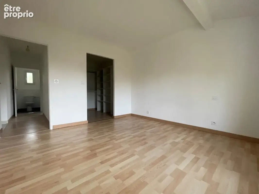 Maison 5 pièces 110 m² à vendre à Saint-Georges-Des-Coteaux (17810) - photo 9
