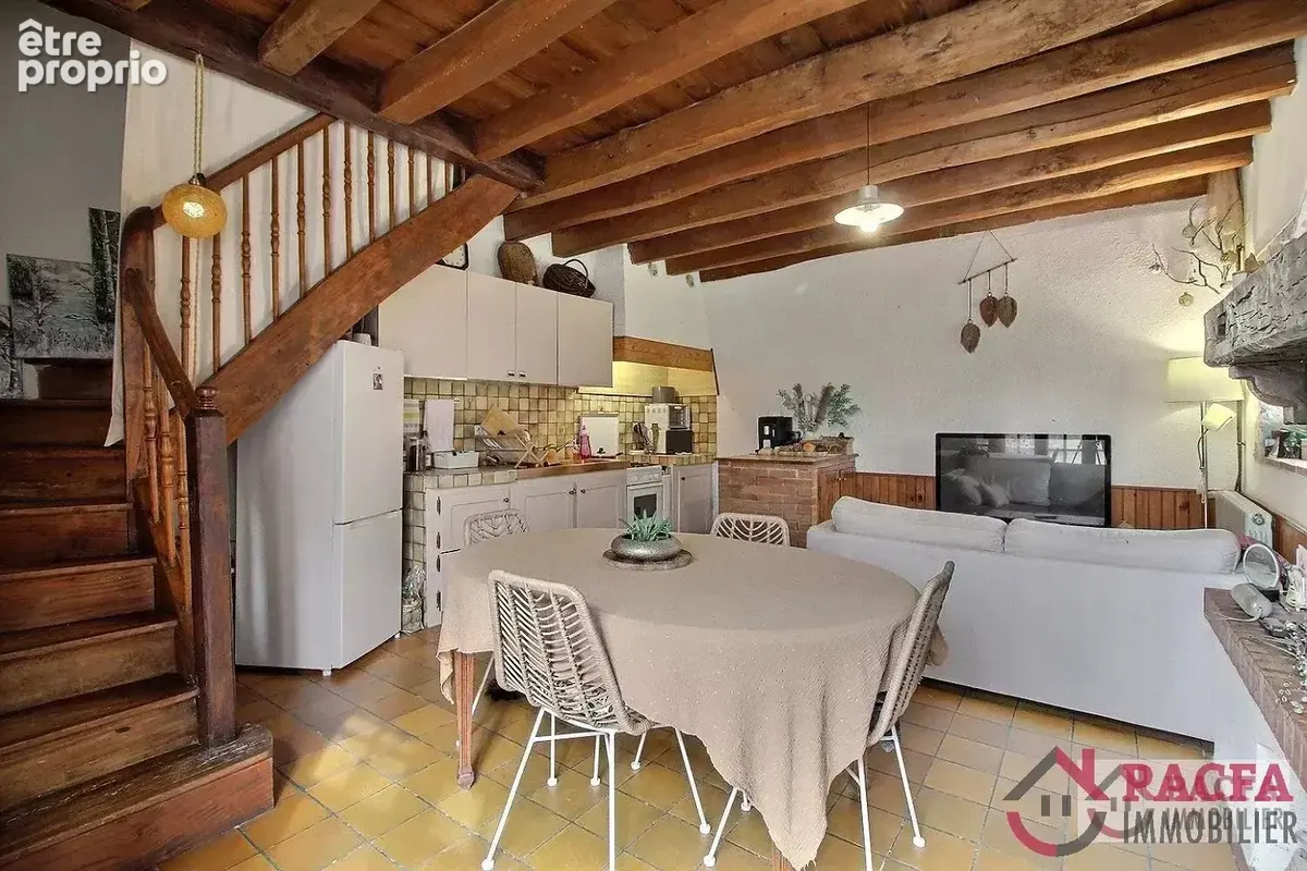 CUQ LES VIELMUR - Investissement locatif -  Maison de village avec terrain constructible non attenant - photo 2