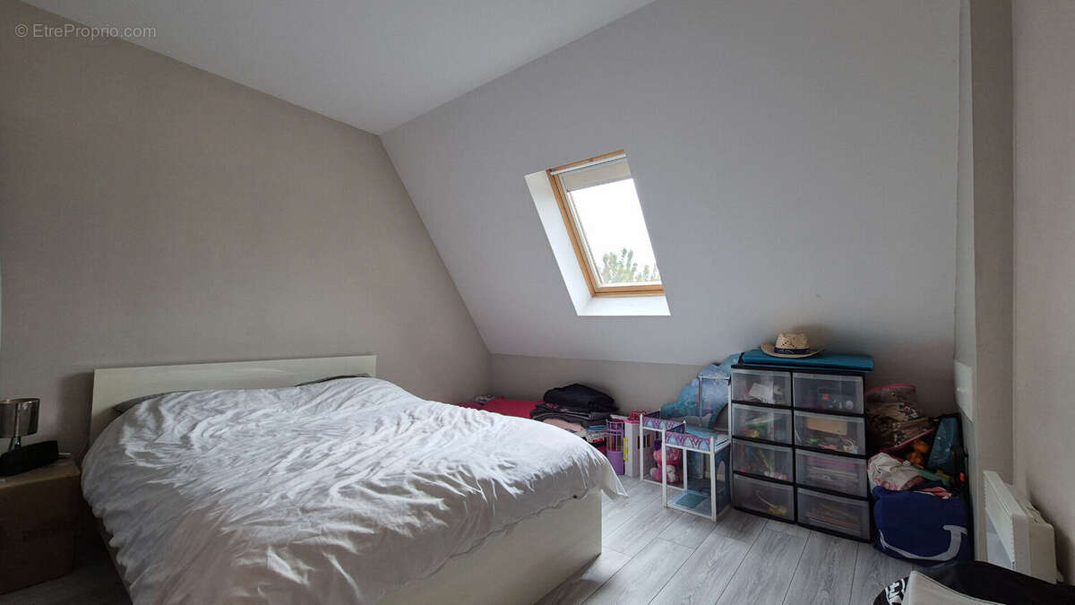 Appartement à BRIE-COMTE-ROBERT