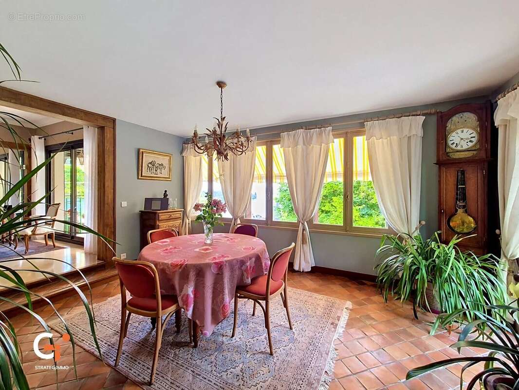 Maison à LA BOUILLE