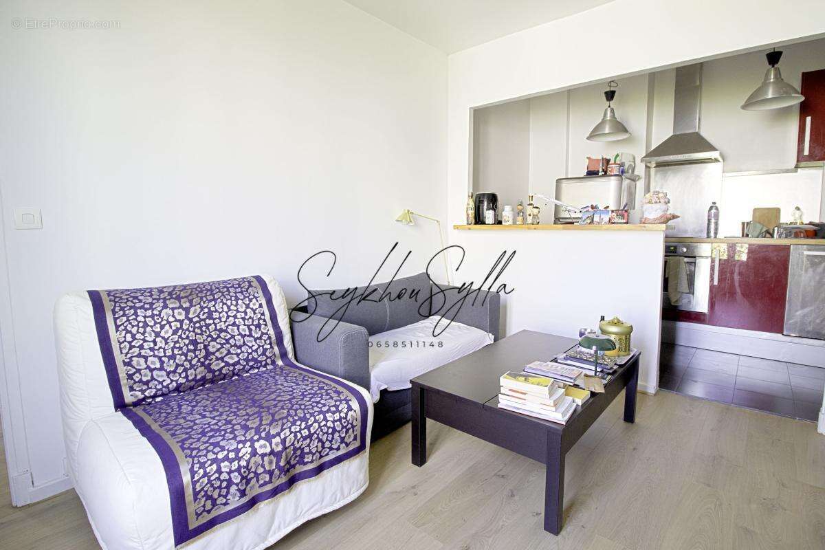 Appartement à PARIS-11E