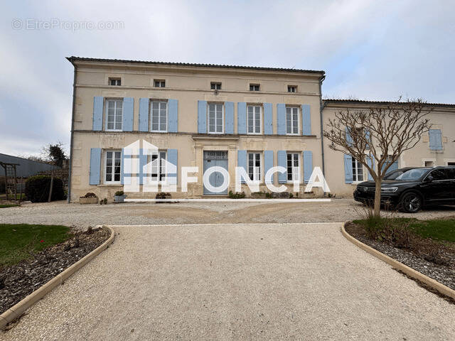 Maison à LES TOUCHES-DE-PERIGNY