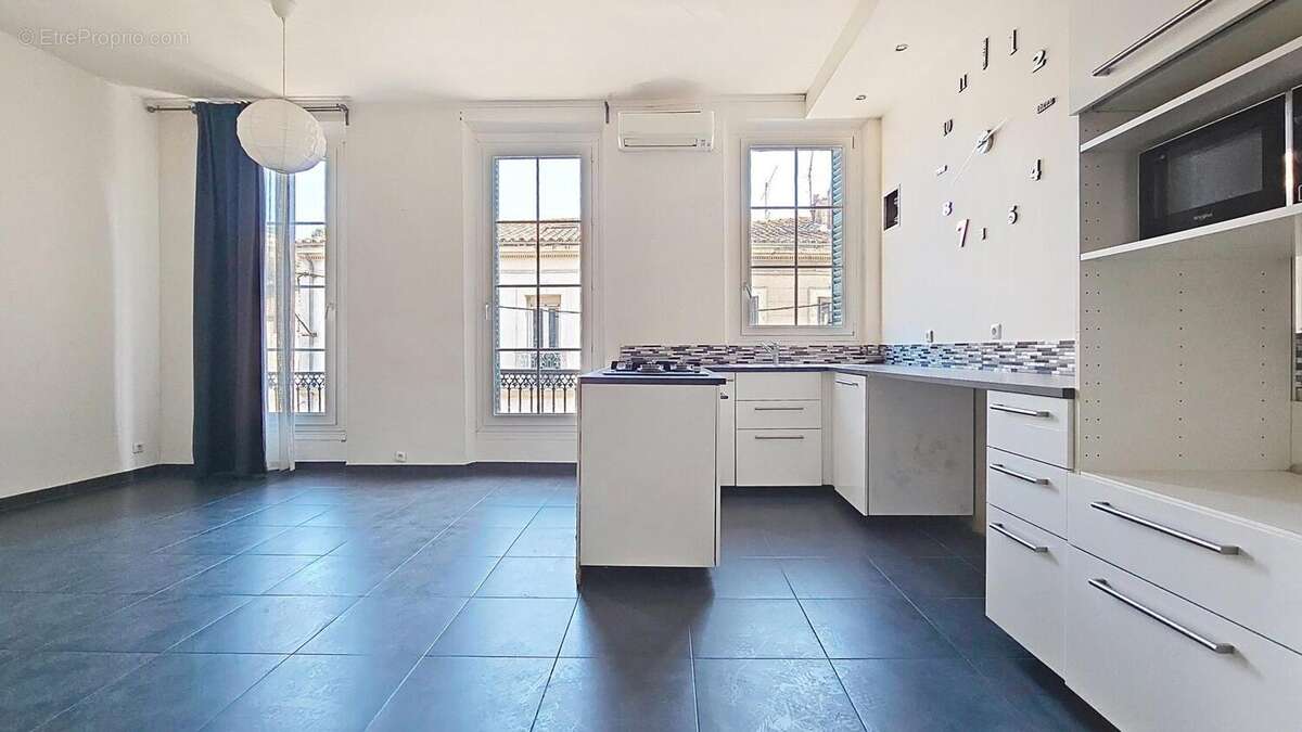 Photo 4 - Appartement à ROQUEVAIRE