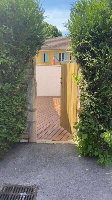 Photo 4 - Appartement à SAINT-MARCEL