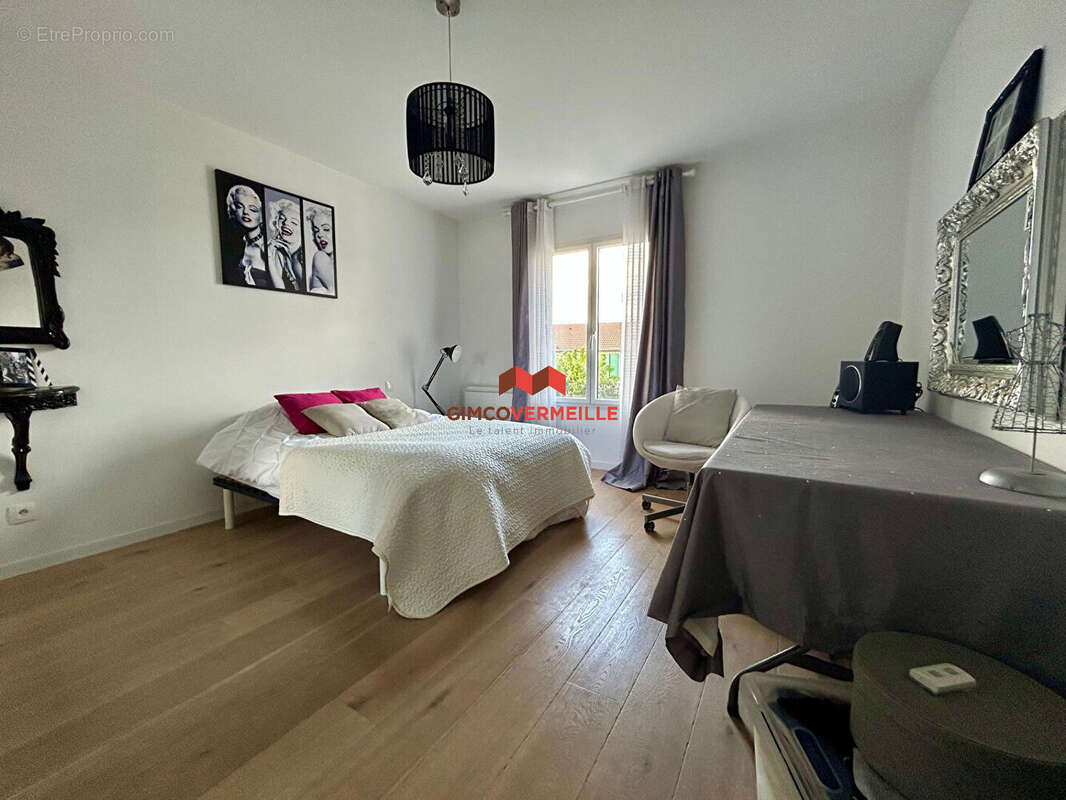 Maison à CARRIERES-SOUS-POISSY