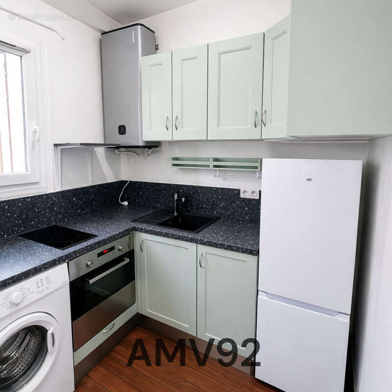 Appartement à LA GARENNE-COLOMBES