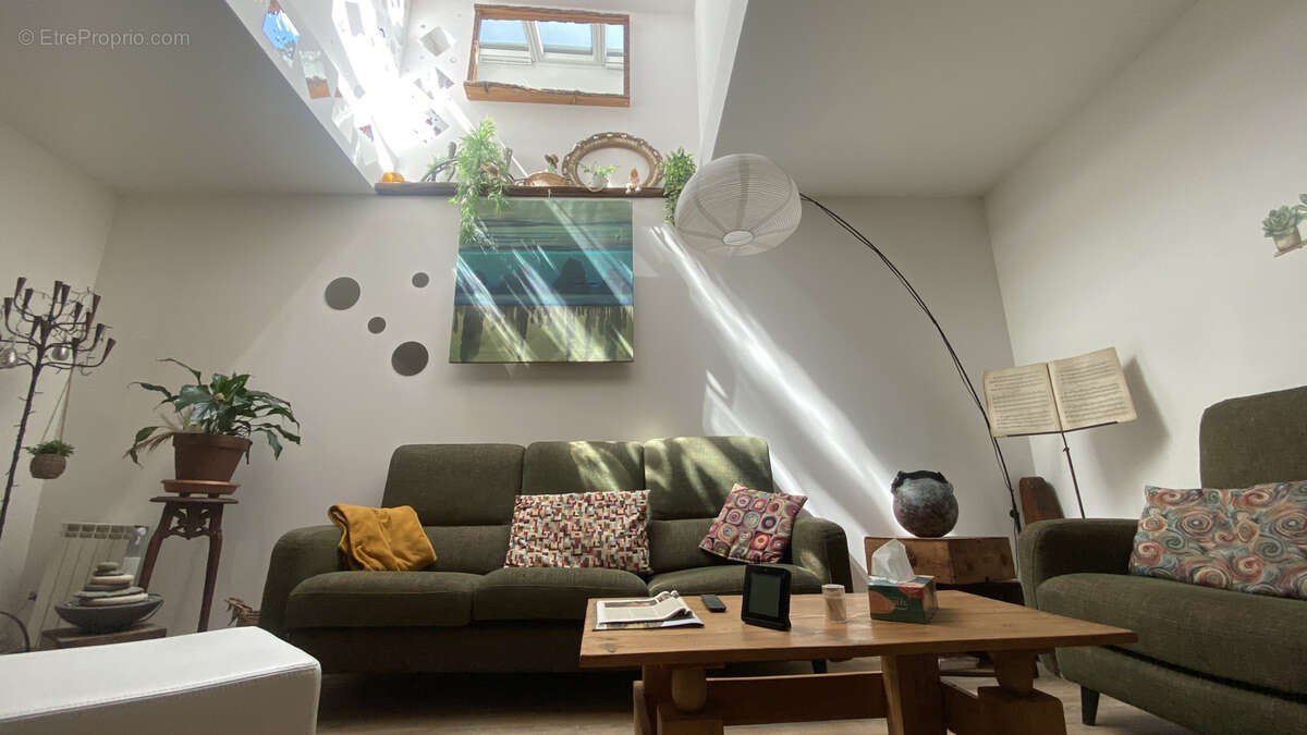 Maison à PARAZA
