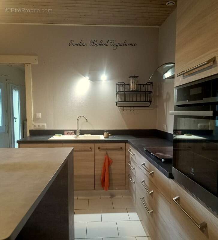 Maison à SAINT-ANDRE-DE-CUBZAC