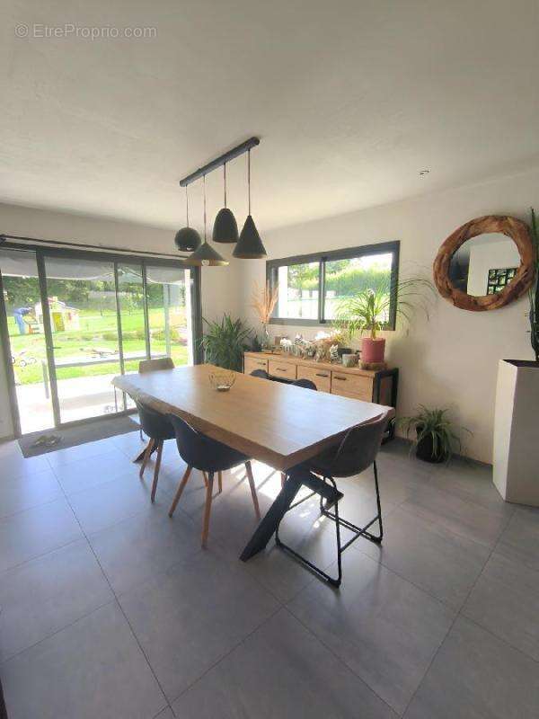 Maison à MARZAN