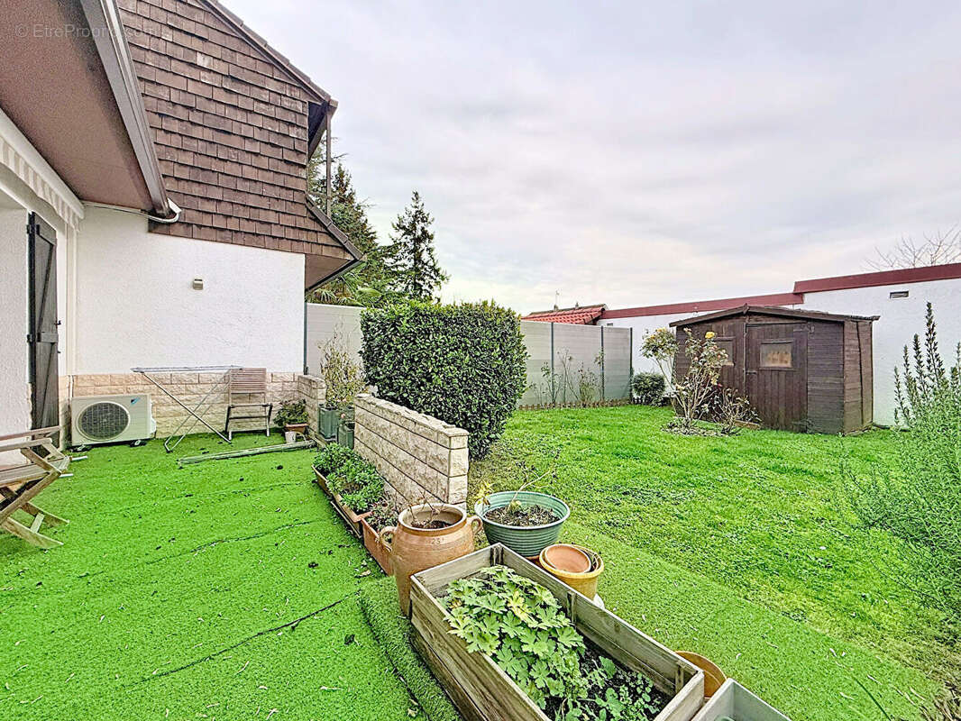 Maison à MAINVILLIERS