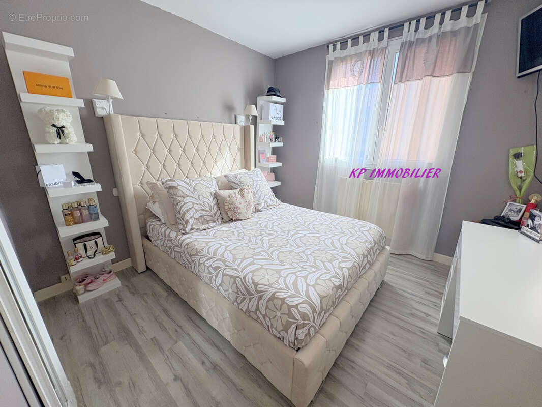 Maison à CUXAC-D&#039;AUDE