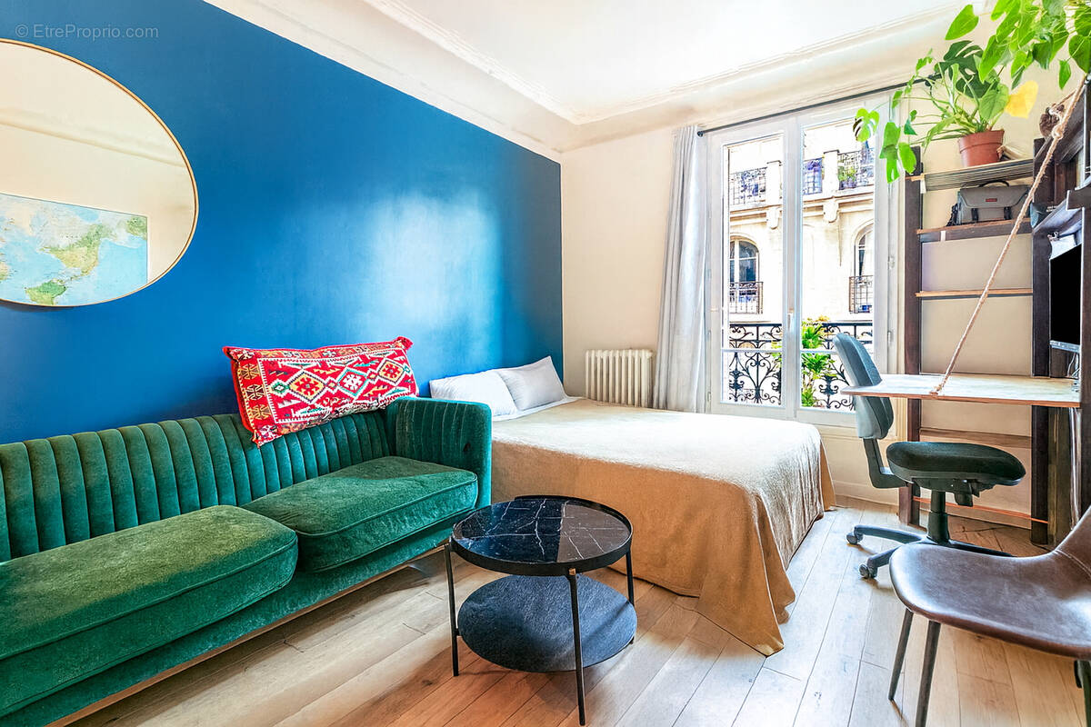 Appartement à PARIS-18E