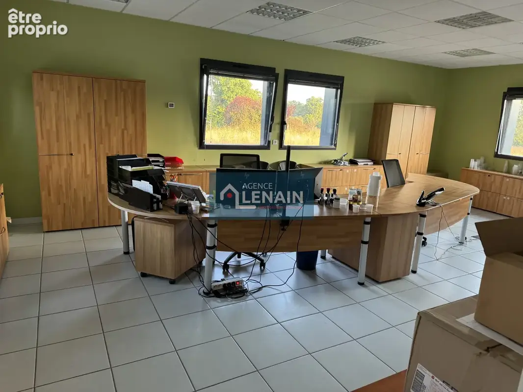 Commerce 228 m² à Vendrennes  - photo 3