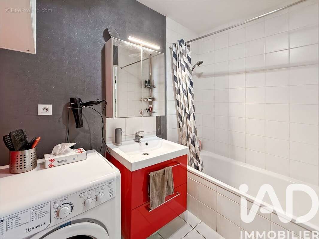 Photo 7 - Appartement à CHARTRES-DE-BRETAGNE