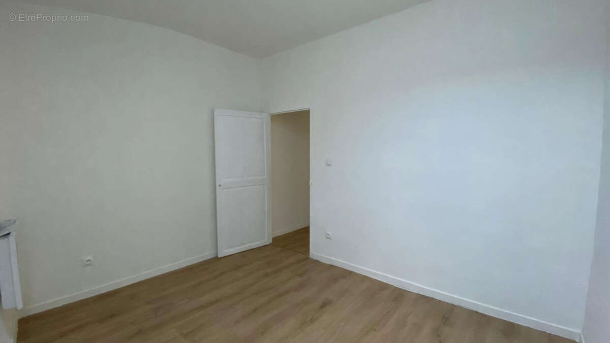 A vendre maison rénovée 96 m2 avec 3 chambres à Lézignan-Corbières - photo 19