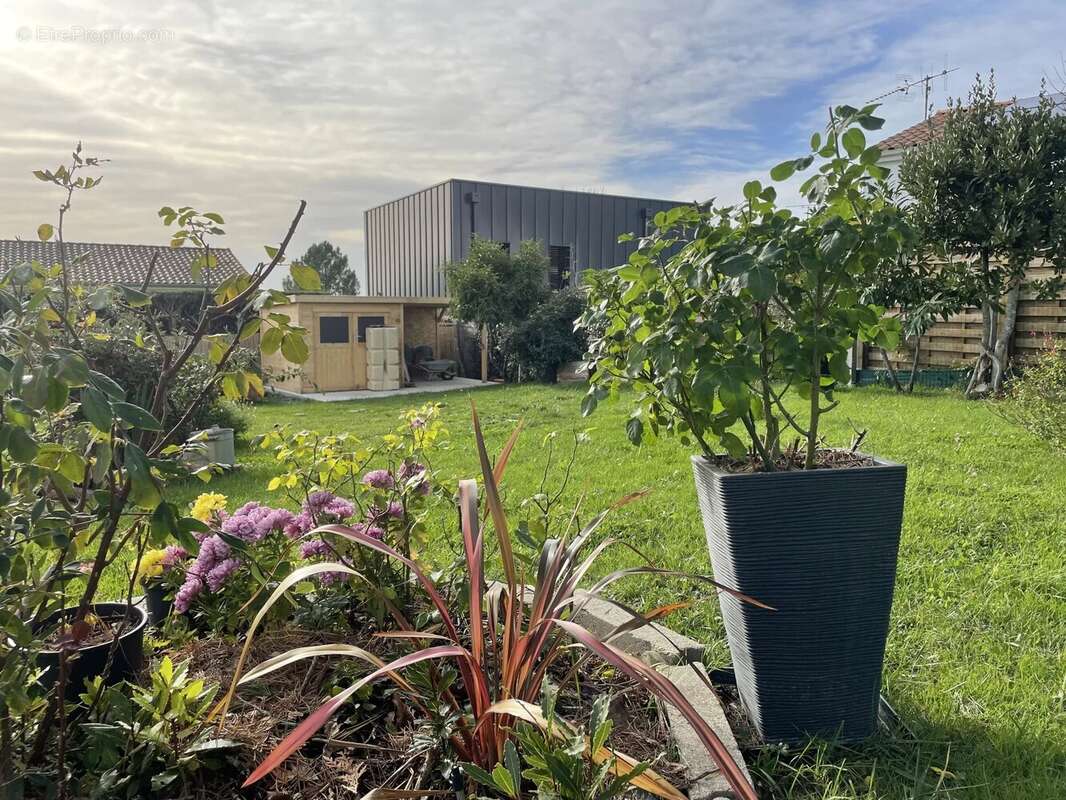 Maison familiale avec potentiel locatif à proximité de Saintes - photo 18