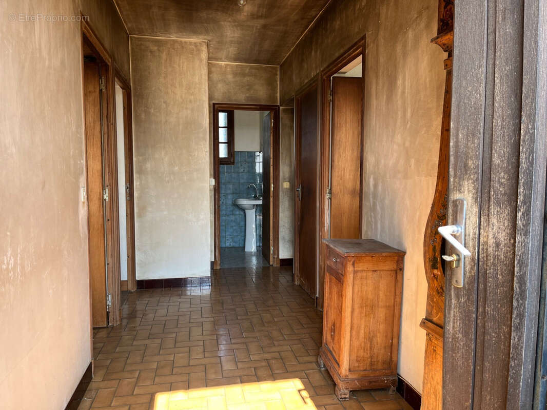 Maison à SAINT-PRIEST-LES-FOUGERES