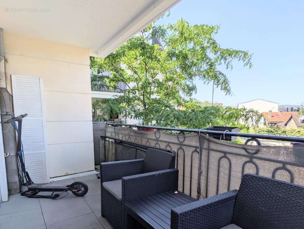 Appartement à MAISONS-ALFORT
