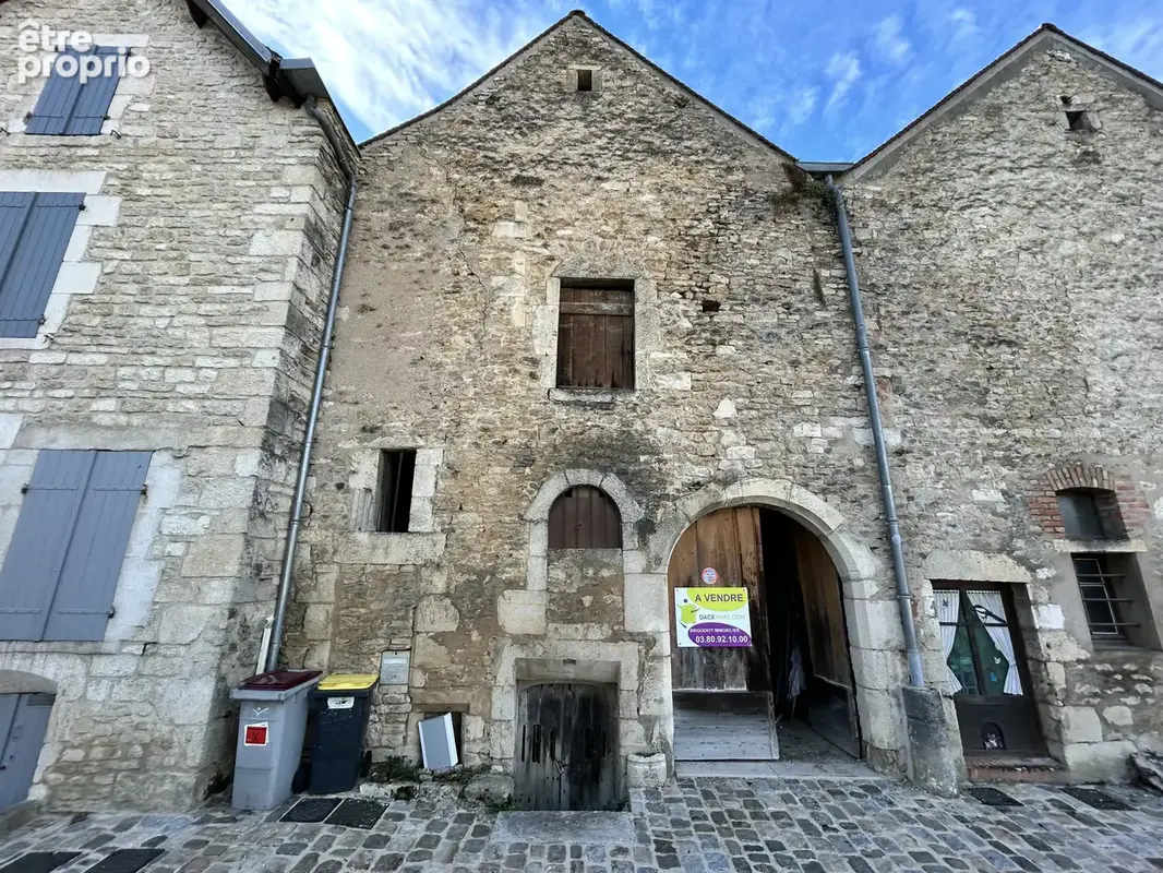 Maison à MONTBARD