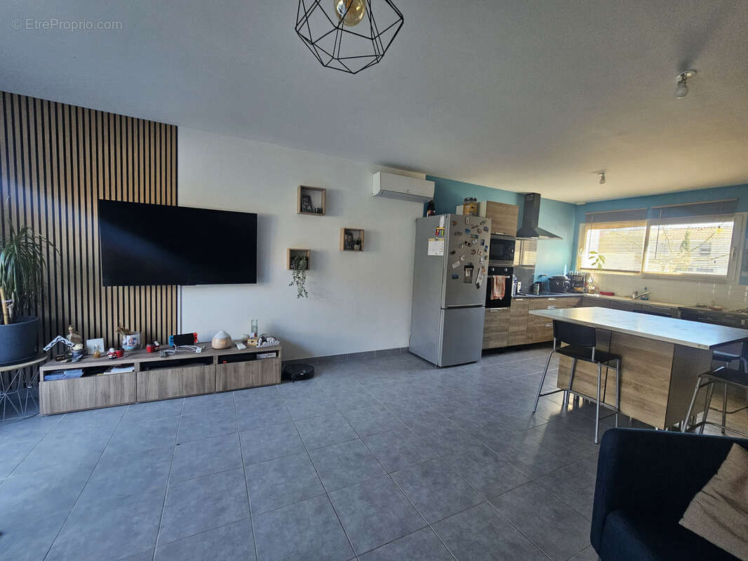 Maison à LUNEL-VIEL