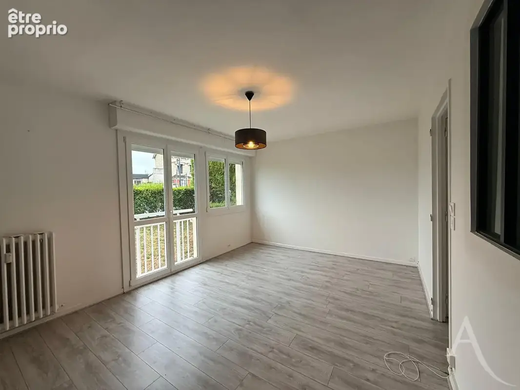 Studio de 29,27 m² - Commerces et bus au pied de la résidence - photo 5