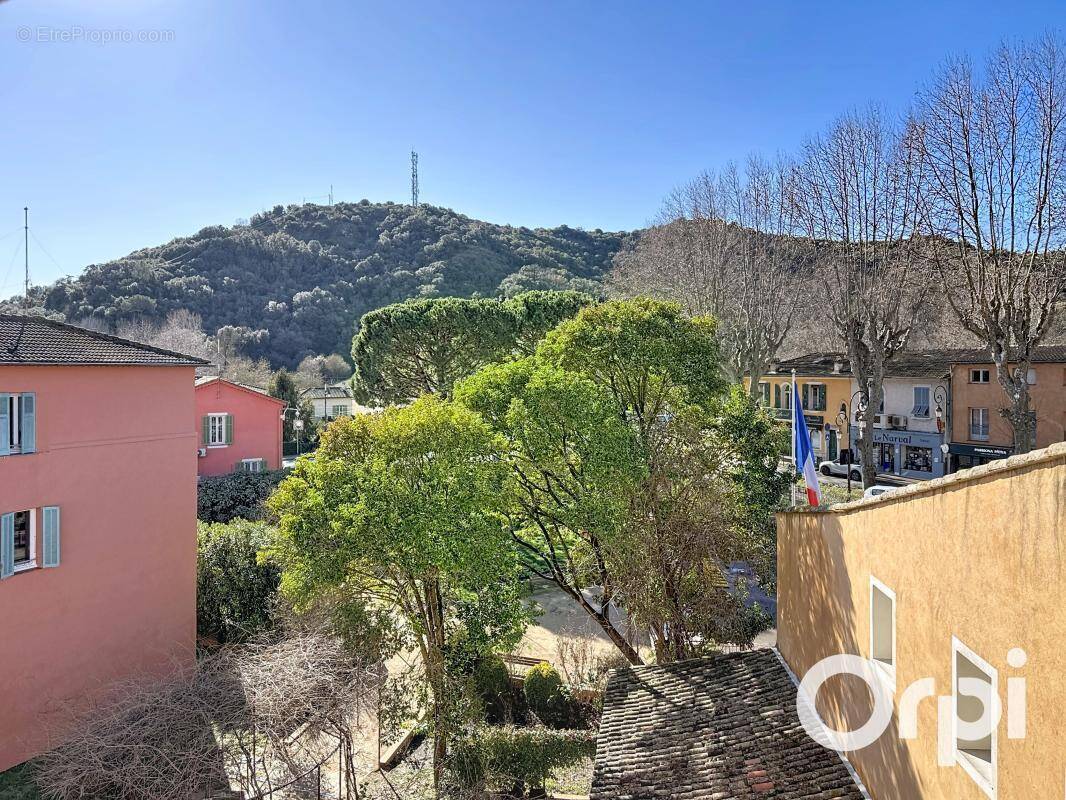 Appartement à VILLENEUVE-LOUBET