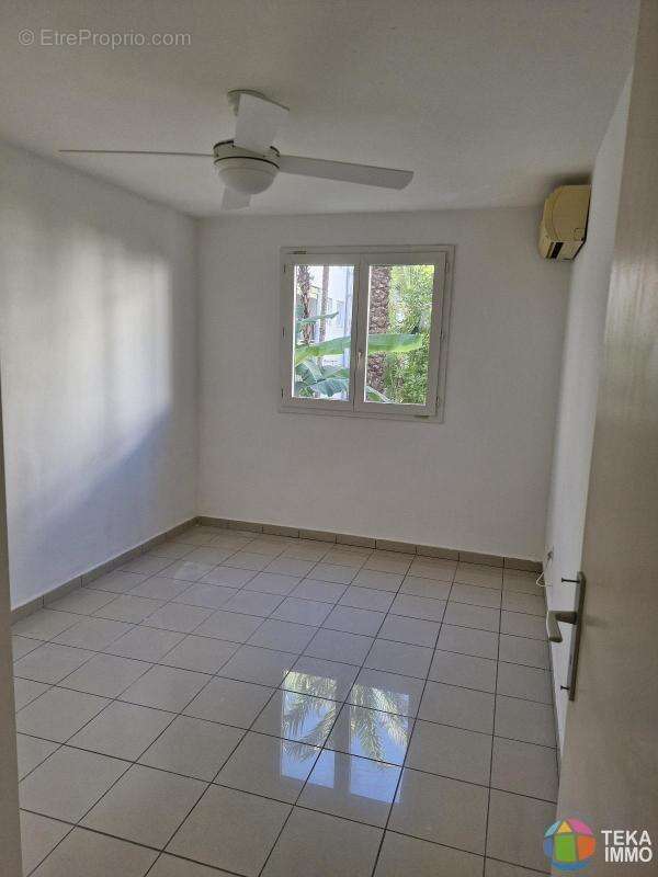 Appartement à SAINT-DENIS