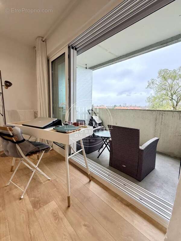 Appartement à LE VESINET