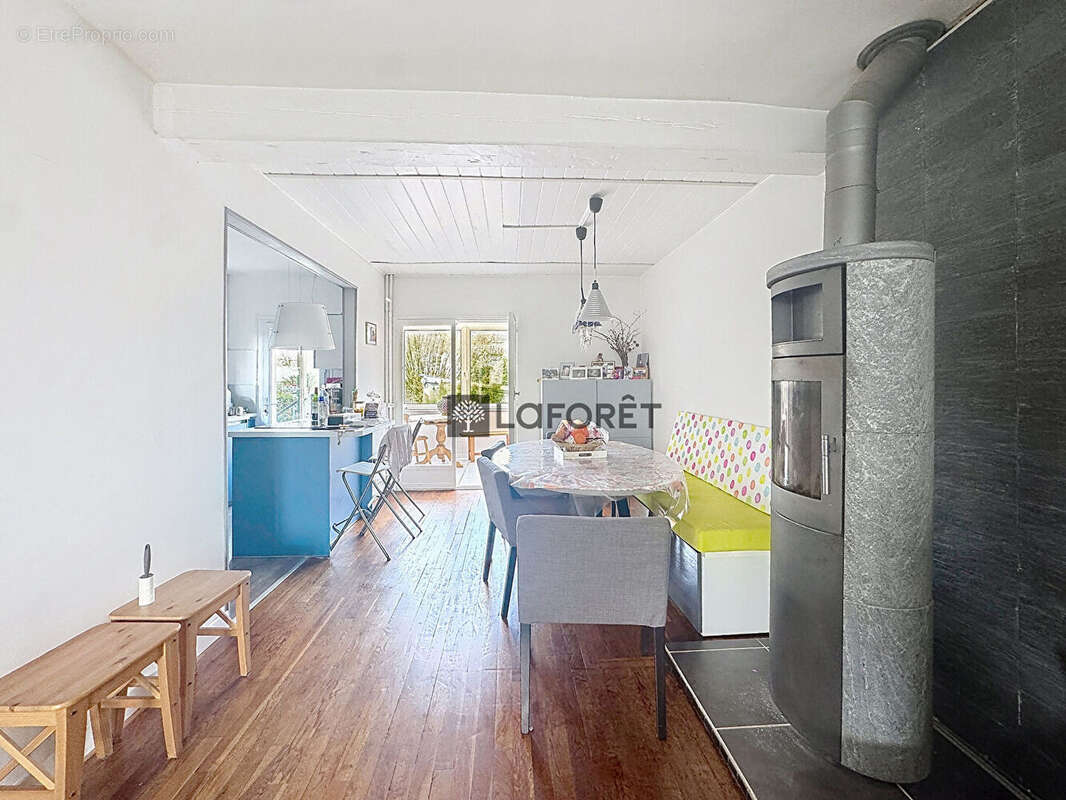 Maison à SAINT-ETIENNE-DU-ROUVRAY