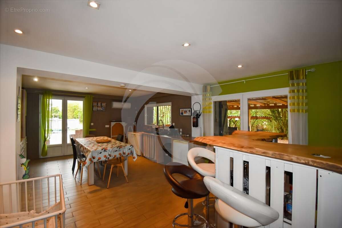 Maison 173 m² à Bioule  - photo 6