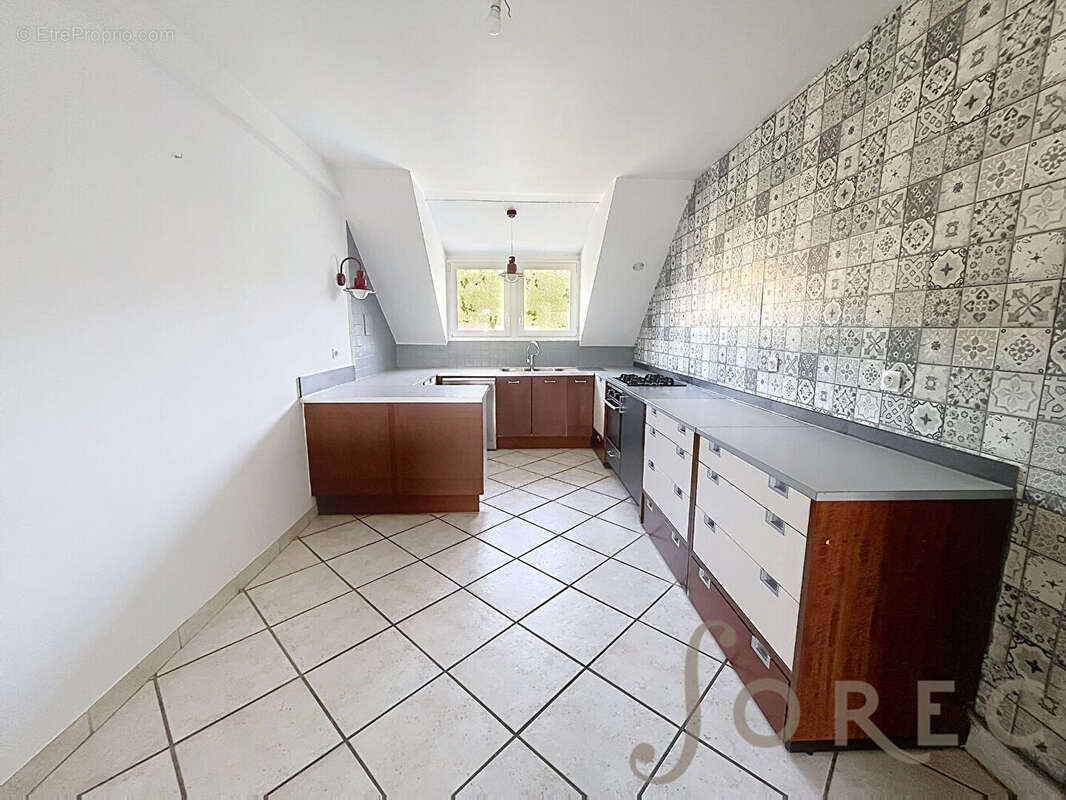 Scy-chazelles dernier étage avec terrasse, jardin et 3 chambres - photo 2