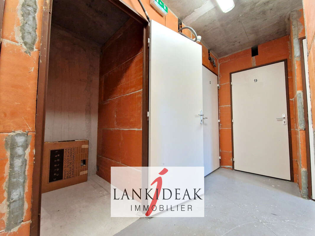 Appartement à USTARITZ