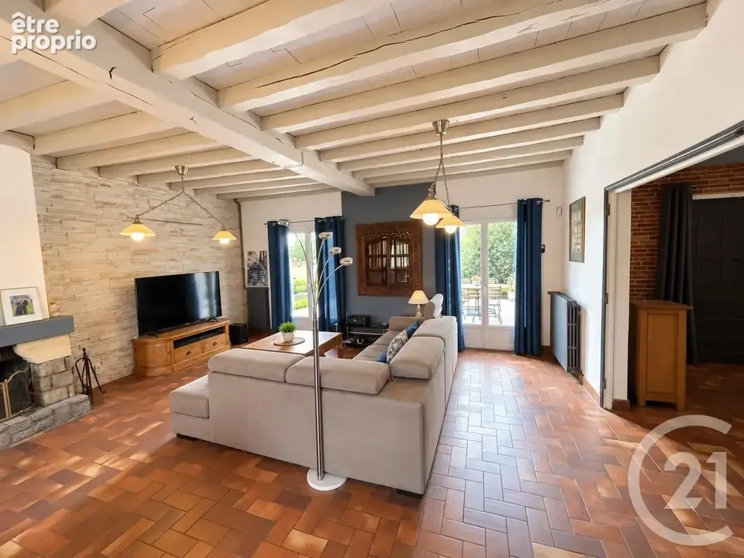 Maison 7 pièces 226 m² à vendre à Hennezis (27700) - photo 8