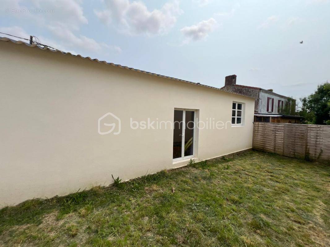 Appartement à BOUAYE