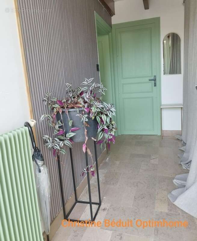 Maison à CHAZELLES