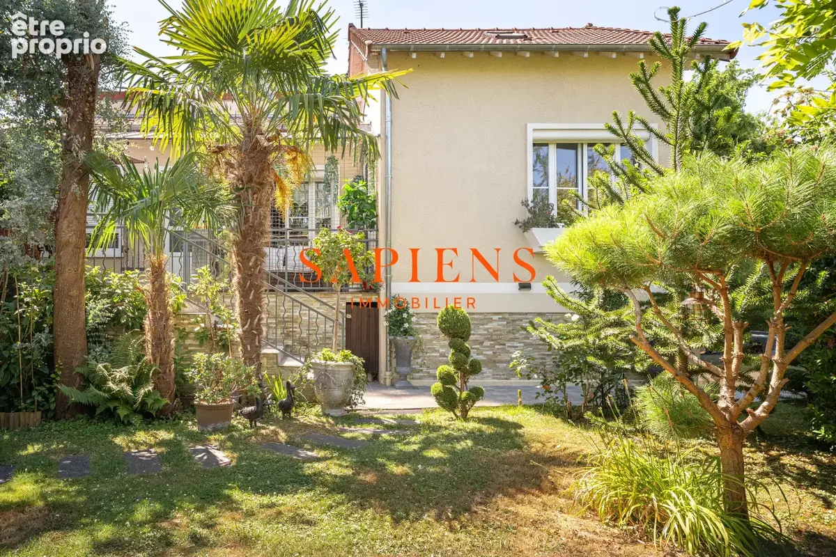 Maison à BAILLY-ROMAINVILLIERS