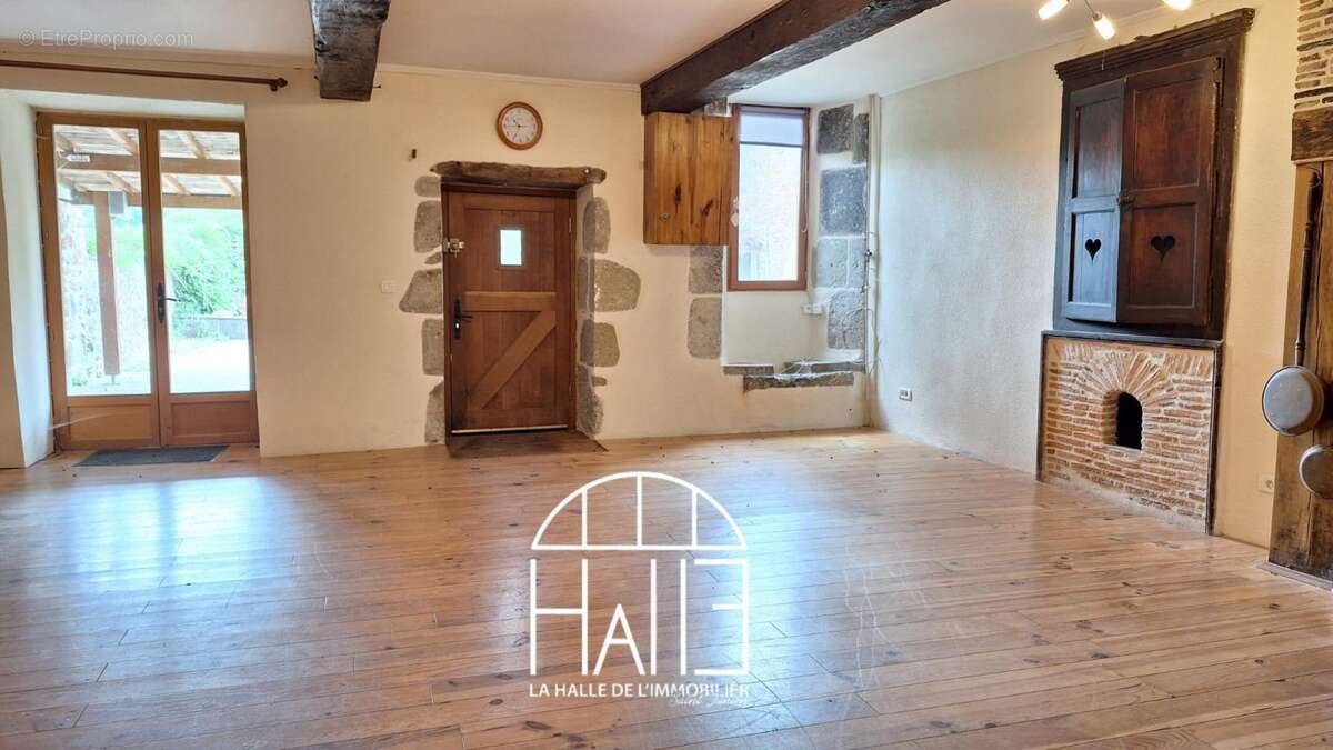 Maison 143 m² à Pressignac  - photo 4