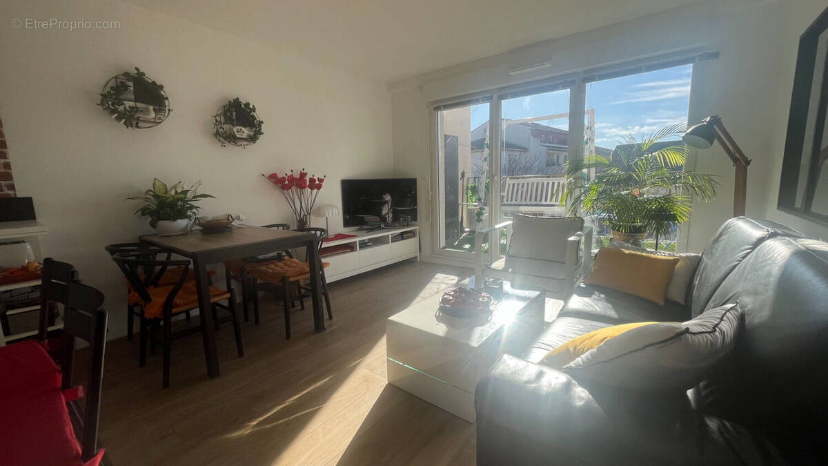 Appartement à MARIGNANE