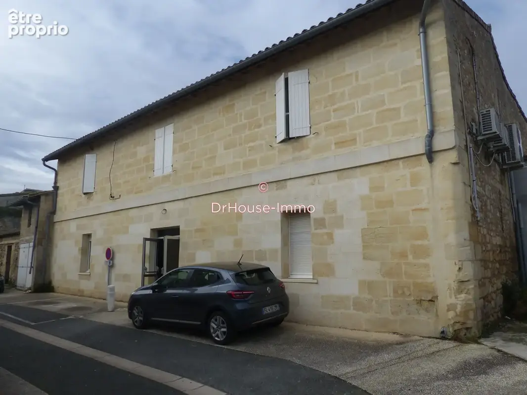 Appartement 22 pièces 450 m² à vendre à Castillon-La-Bataille (33350) - photo 8