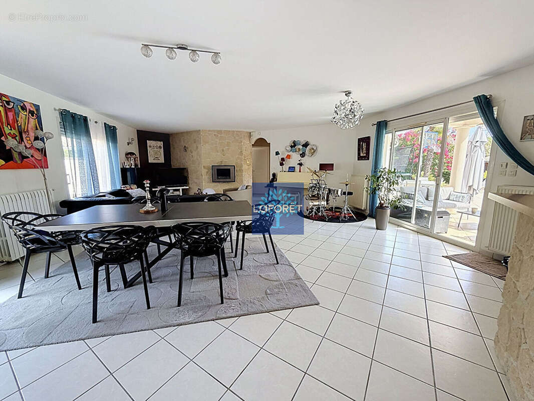 Maison Martignas Sur Jalle 5 pièces 150 m² - photo 3
