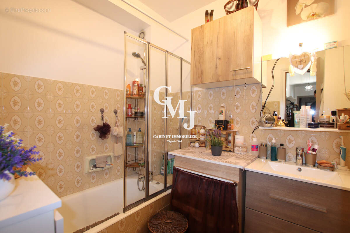 Appartement à SAINT-RAPHAEL