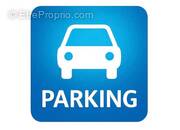 Parking à PARIS-17E